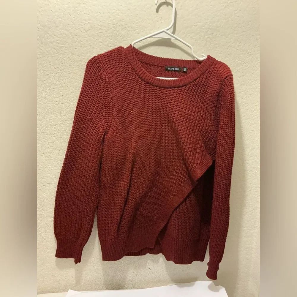 Brave Soul Rich Burgundy Crew Neck Sweater size M